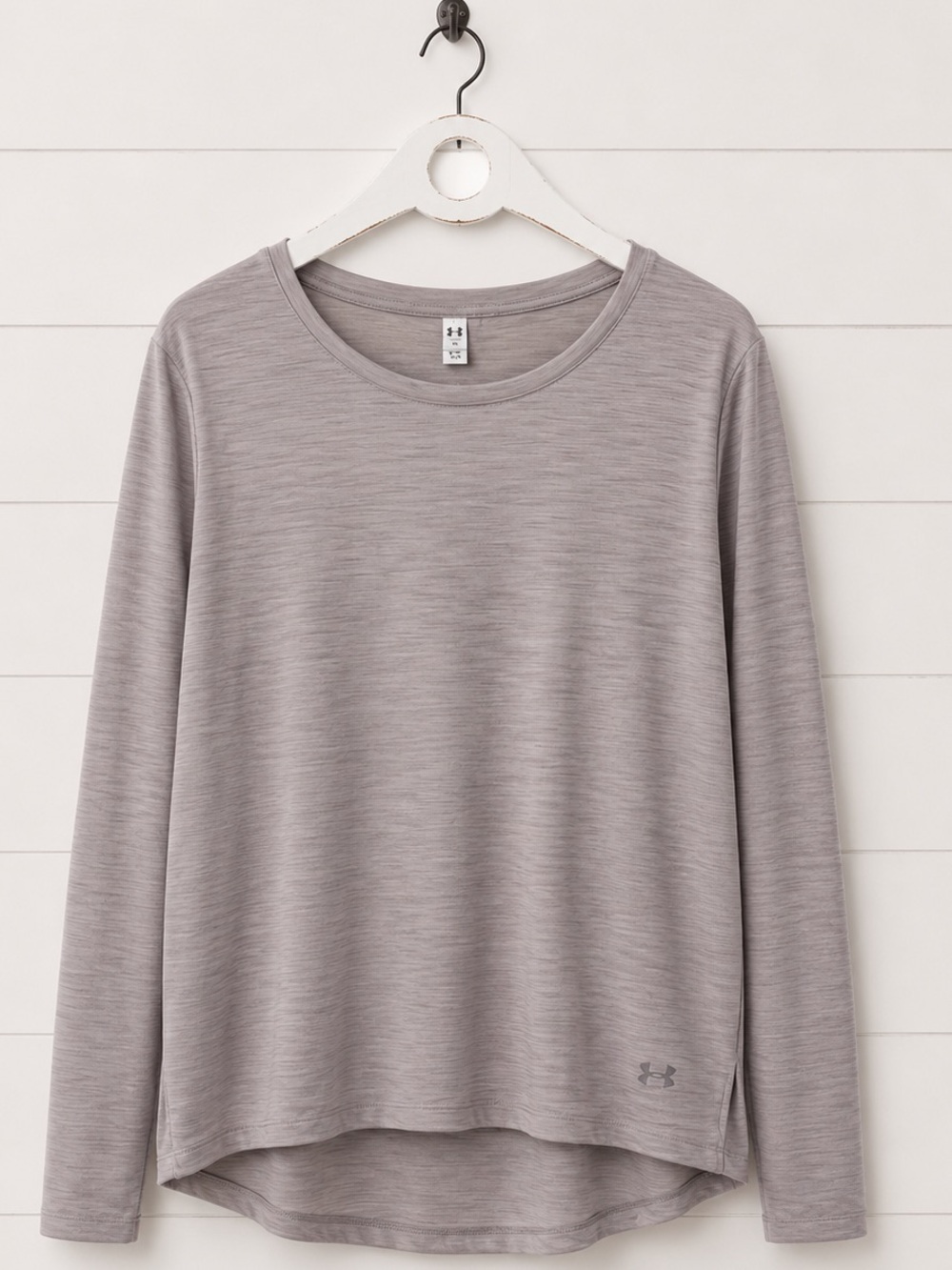 NWT Under Armour Women's Long-Sleeve Crew Top - Taupe Gray